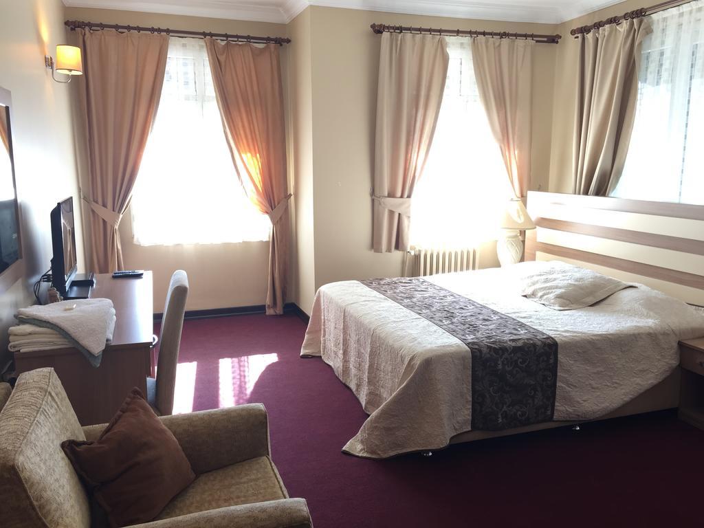 Hotel Mercan Adana Habitación foto