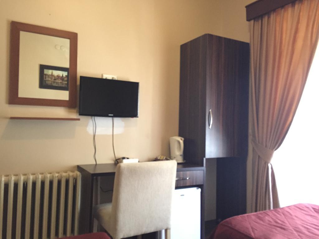 Hotel Mercan Adana Habitación foto