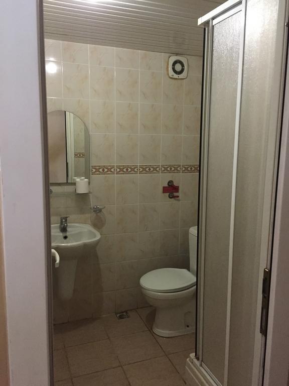 Hotel Mercan Adana Habitación foto